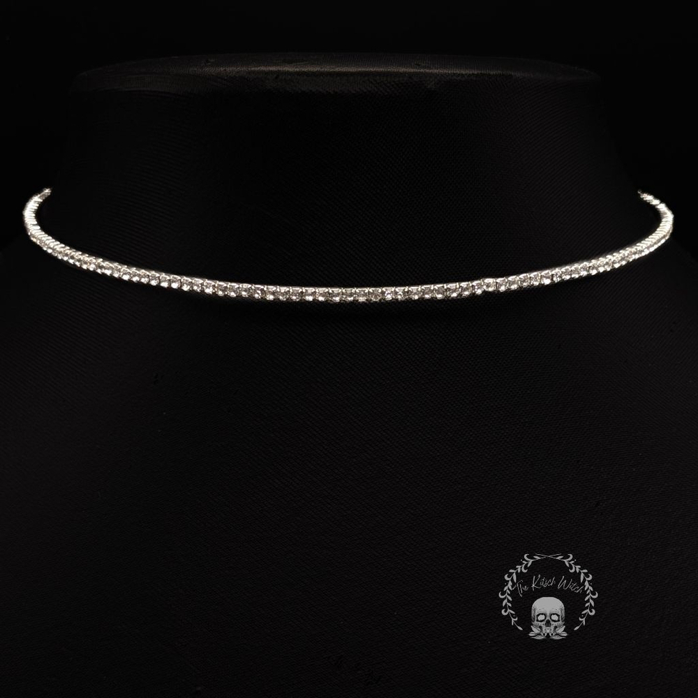 Minimalist Thin Crystal Rhinestone Circlet Choker Necklace in Silver Tone